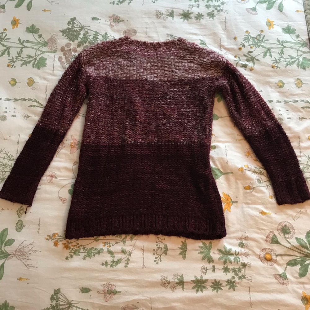 Red sweater - Picture 2 of 4